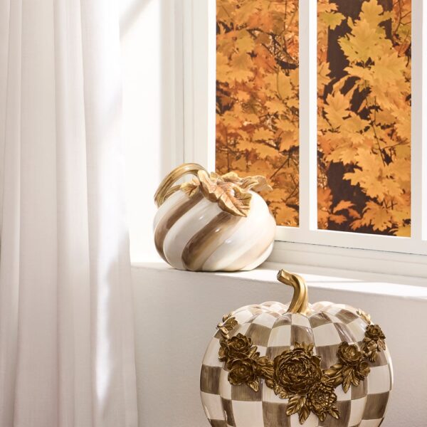Mocha Swirl Twisted Stem Pumpkin