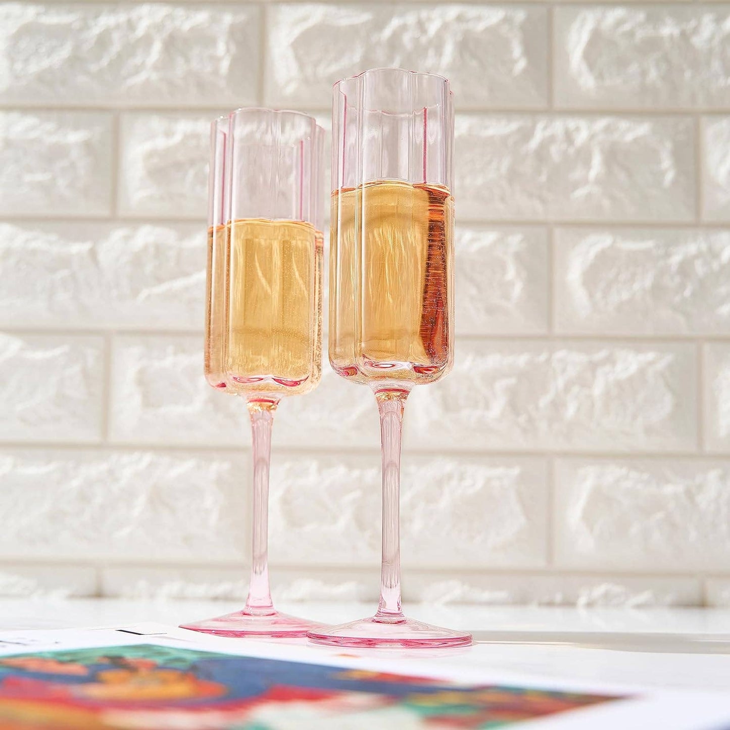 Flower Vintage Champagne Flute Glassware - Set of 2 - 7.4 oz