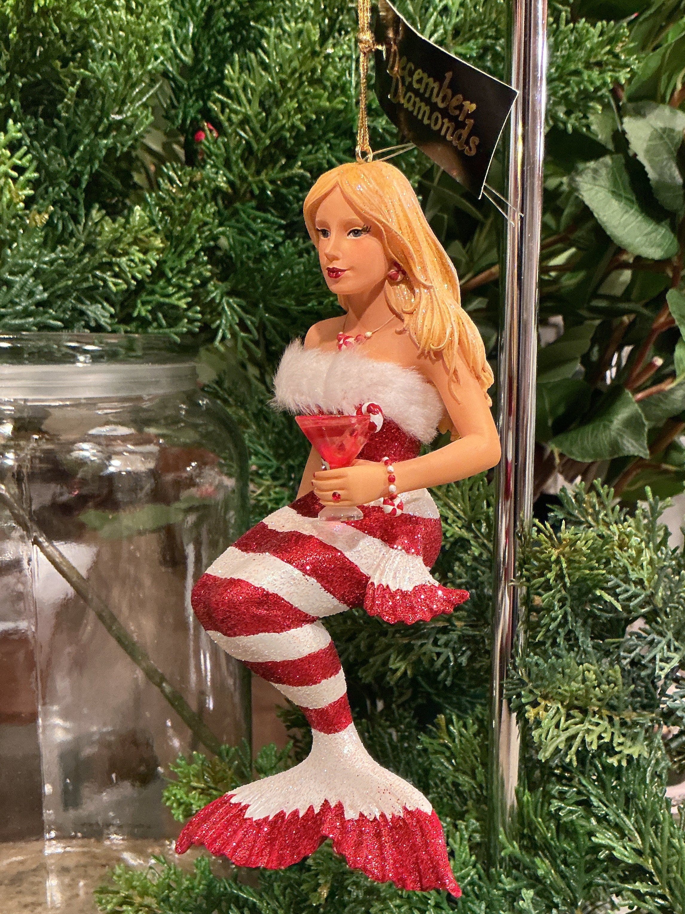 December Diamonds Peppermint 2009