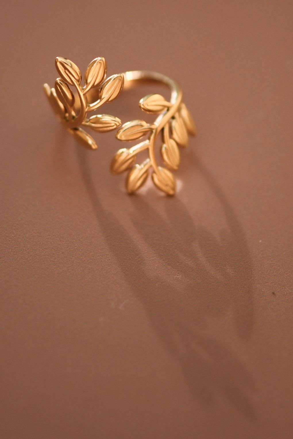 18K Gold Plated Waterproof Stainless Steel Ring - 7880