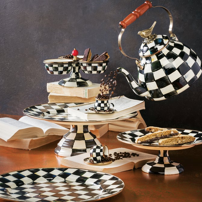 Courtly Check Round Tray
