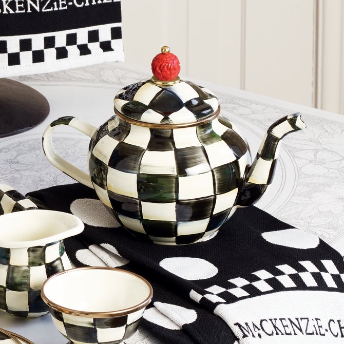 Courtly Check Enamel Teapot 4 Cup