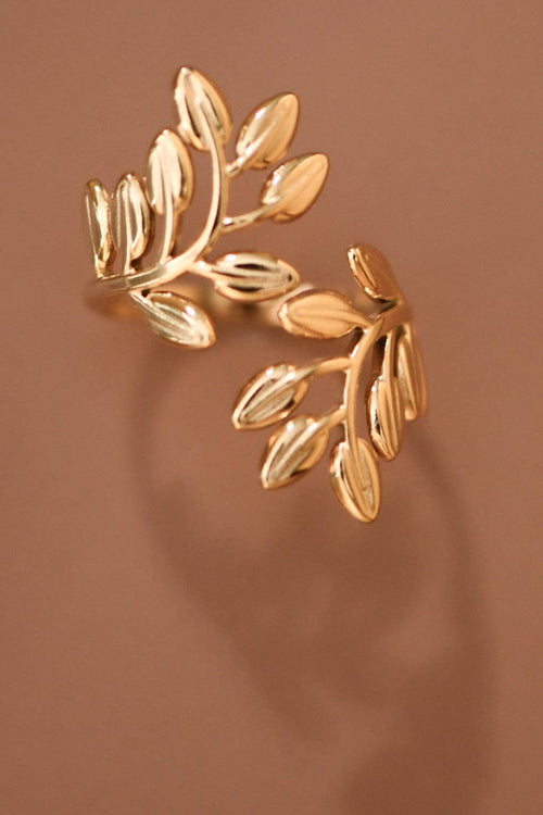 18K Gold Plated Waterproof Stainless Steel Ring - 7880