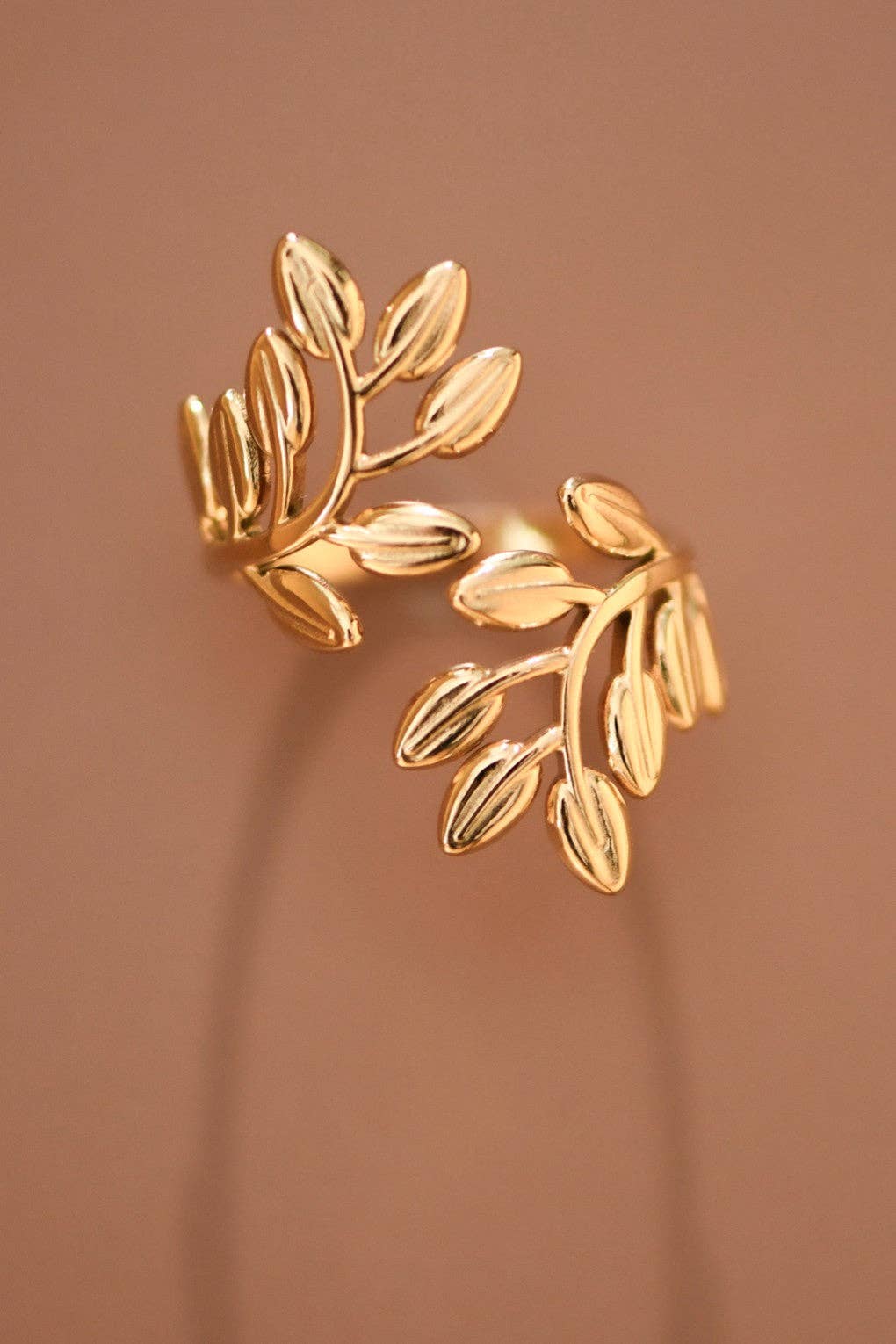 18K Gold Plated Waterproof Stainless Steel Ring - 7880